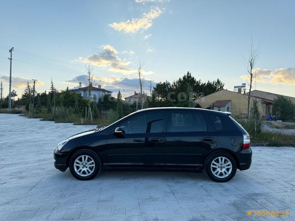 Sahibinden Honda Civic 1.6 i-VTEC LS 2004 Model