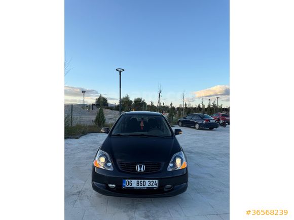 Sahibinden Honda Civic 1.6 i-VTEC LS 2004 Model