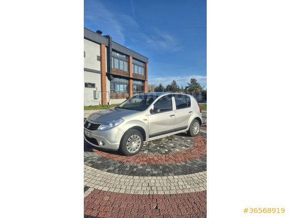 DACİA SANDERO 2010 MODEL