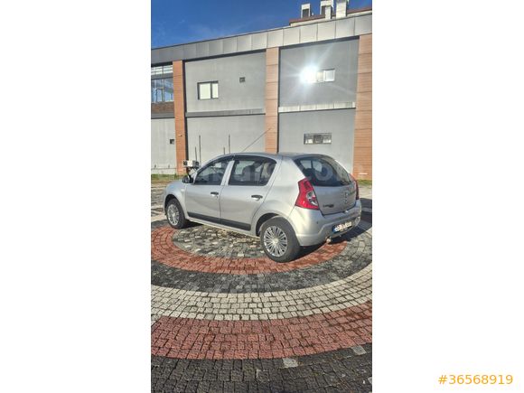 DACİA SANDERO 2010 MODEL