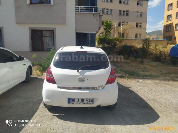 Sahibinden Hyundai i20 1.4 CRDi Team 2011 Model