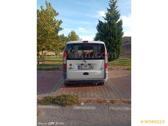 Öğretmenden Fiat Doblo Combi 1.3 Multijet Active 2004 Model