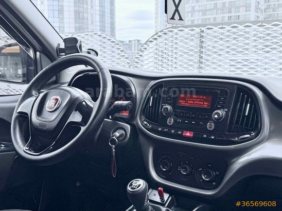 Sahibinden Fiat Doblo Combi 1.6 Multijet Safeline 2015 Model  263.000 km Beyaz