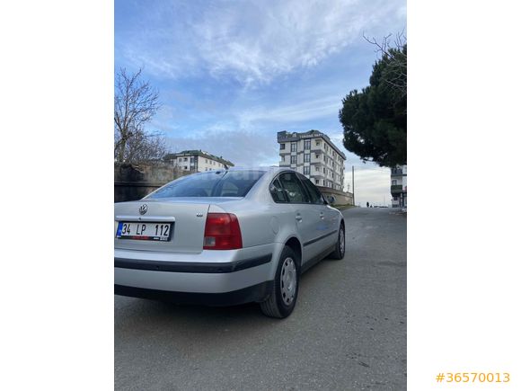 Sahibinden Volkswagen Passat 1.8 Basic 1999 Model 