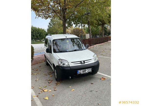 Sahibinden Peugeot Partner 1.9 D 2008 Model 