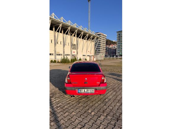 Sahibinden Renault Clio 1.4 Authentique 2004 Model