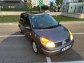 Sahibinden Renault Scenic 1.6 Dynamique 2004 Model