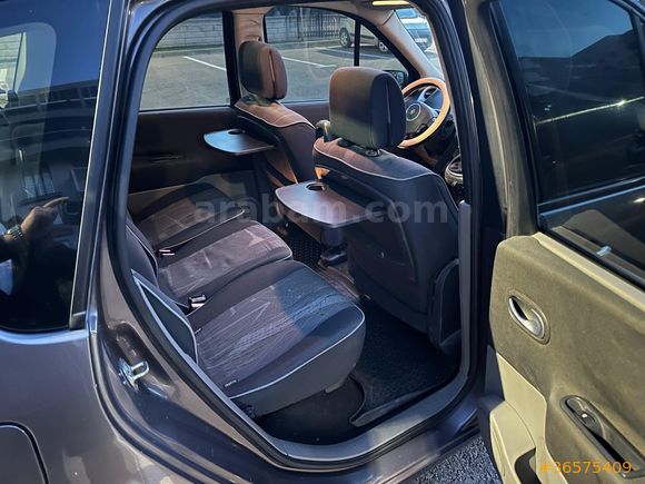 Sahibinden Renault Scenic 1.6 Dynamique 2004 Model