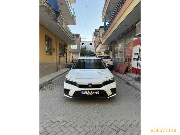 Sahibinden Honda Civic 1.5 i-VTEC Elegance 2021 Model 