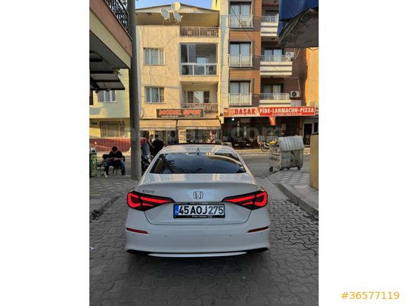 Sahibinden Honda Civic 1.5 i-VTEC Elegance 2021 Model 