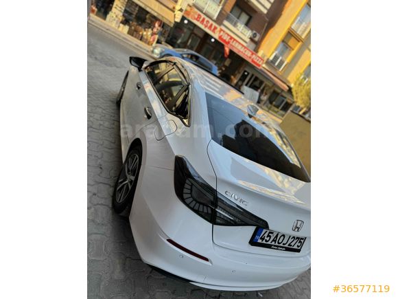 Sahibinden Honda Civic 1.5 i-VTEC Elegance 2021 Model 