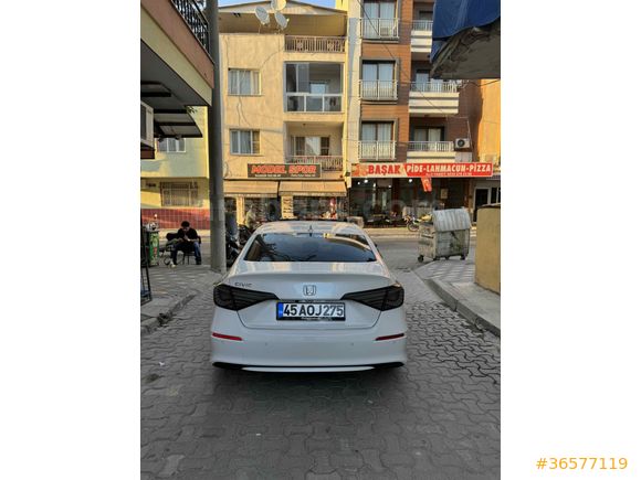 Sahibinden Honda Civic 1.5 i-VTEC Elegance 2021 Model 