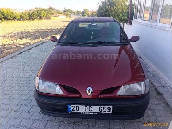 Sahibinden Renault Megane 1.9 DTi RXE 1999 Model
