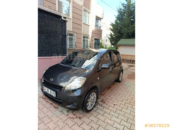 Sahibinden Daihatsu Sirion 1.3 2009 Model  89.000 km Siyah