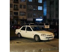 Sahibinden Ford Escort 1.6 CLX 1999 Model  100.000 km Beyaz