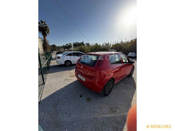 Fiat Punto 1.4 Dynamic 2008 Model  212.000 km Kırmızı