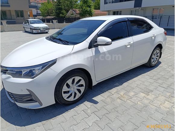 Sahibinden Toyota Corolla 1.4 D-4D Touch 2017 Model