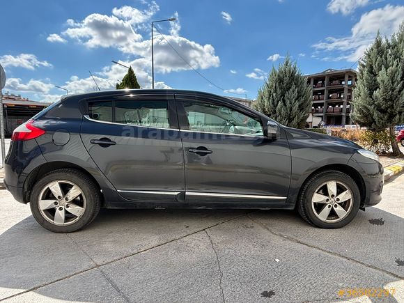 Sahibinden Renault Megane 1.5 dCi Expression Plus 2011 Model 