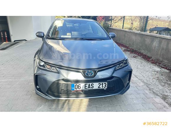 Sahibinden Toyota Corolla 1.8 Hybrid Dream X-Pack 2023 Model 