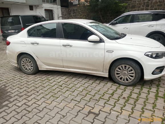 Sahibinden Fiat Egea 1.4 Fire Easy 2020 Model  141000 km Beyaz
