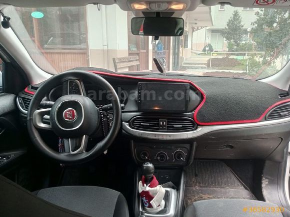 Sahibinden Fiat Egea 1.4 Fire Easy 2020 Model  141000 km Beyaz