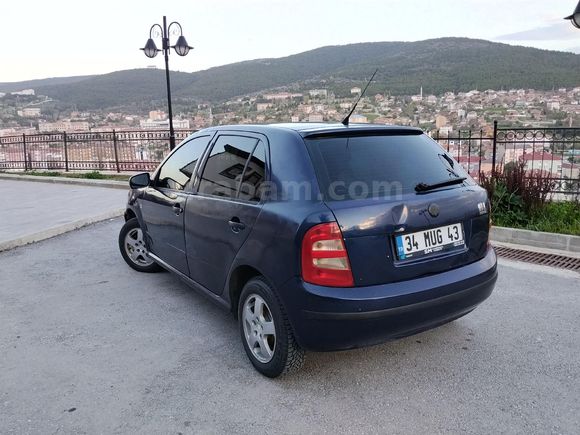 KREDİ KARTINA TAKSİTLE 2004 MODEL SKODA FABİA