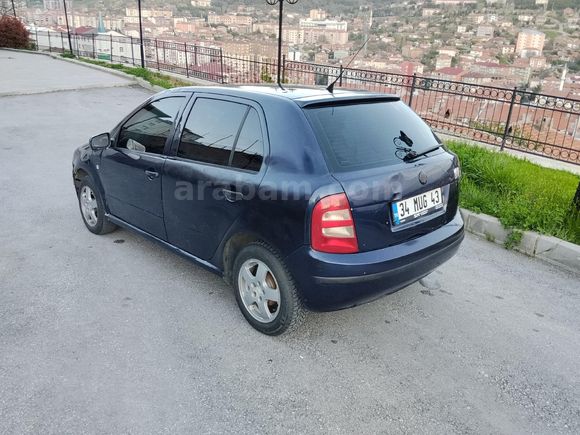 KREDİ KARTINA TAKSİTLE 2004 MODEL SKODA FABİA
