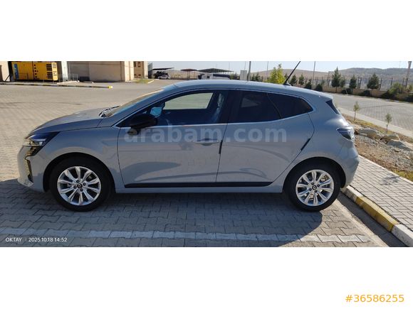 Sahibinden Renault Clio 1.0 TCe Evolution 2025 Model Mardin