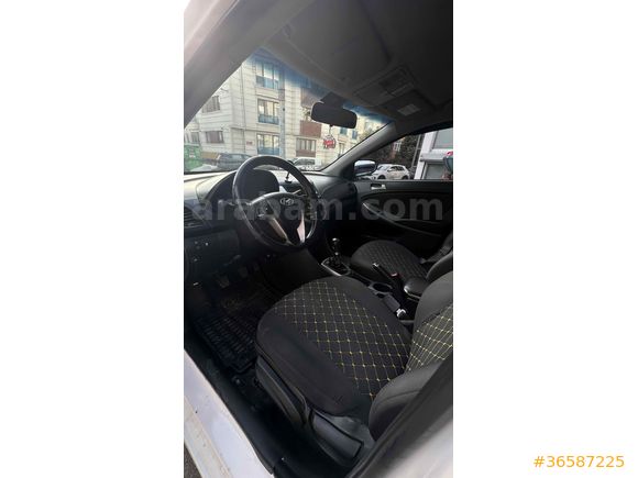 Sahibinden Hyundai Accent Blue 1.4 D-CVVT Mode Plus 2017 Model 