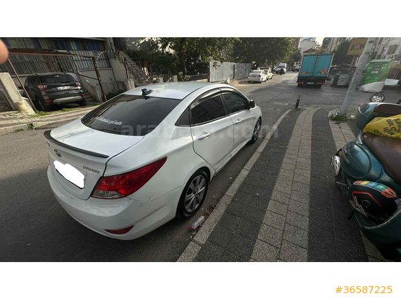 Sahibinden Hyundai Accent Blue 1.4 D-CVVT Mode Plus 2017 Model 