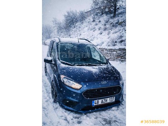 Sahibinden Ford Tourneo Courier 1.5 TDCi Titanium Plus 2022 Model 