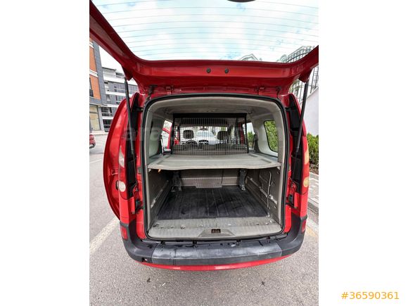 Sahibinden Renault Kangoo 1.5 dCi Expression 2008 Model  150.000 km Kırmızı