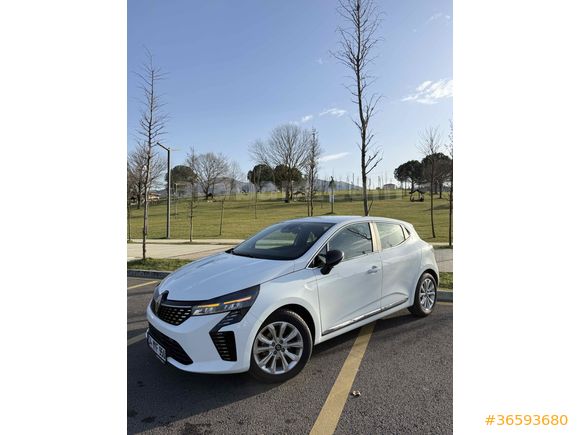 Sahibinden Renault Clio 1.0 TCe Evolution 2025 Model 