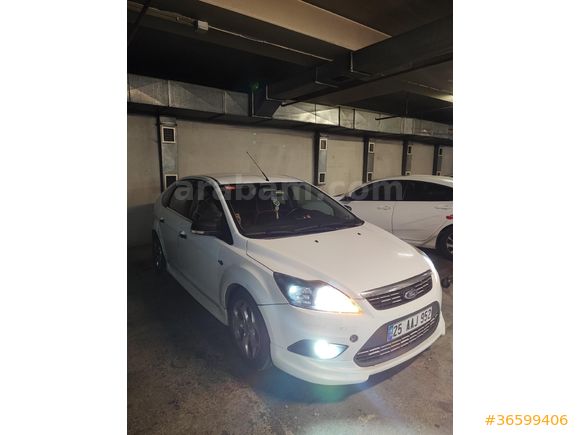 Sahibinden Ford Focus 1.6 Collection 2011 Model  120.000 km Beyaz