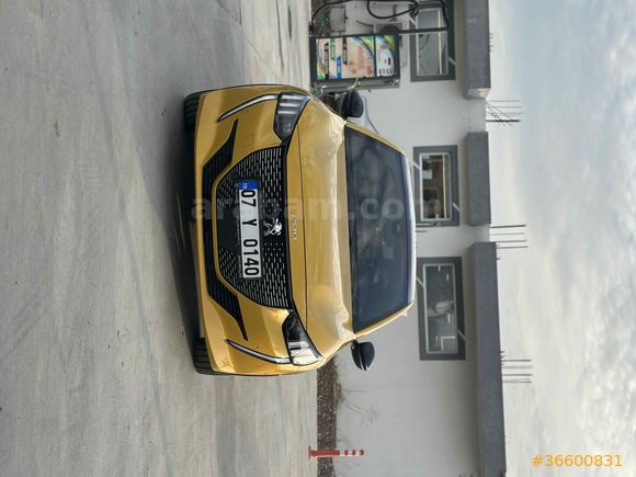 TRAMERSİZ • BOYASIZ • 2021 PEUGEOT 208 GT • GT PAKET