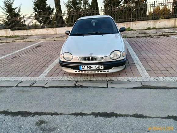 Sahibinden Toyota Corolla 1.3 Terra 2000 Model
