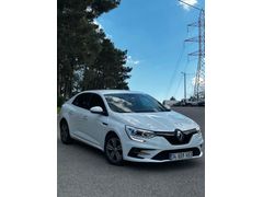 MEGAN 4 TOUCH PAKET 1.3 TCE BENZİNLİ OTOMATİK GARANTİLİ HATASIZ BOYASIZ 