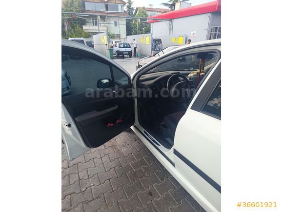 Sahibinden Peugeot 307 1.6 XR 2004 Model