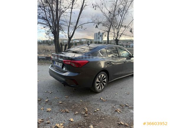 Sahibinden Ford Focus 1.5 TDCi Titanium 2018 Model TAKASLI