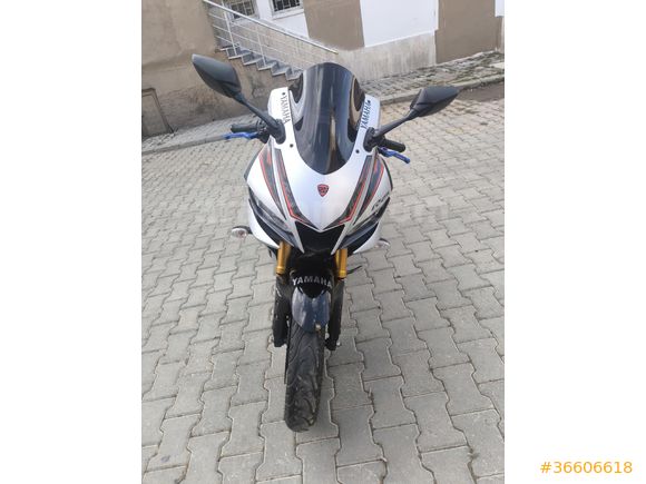 Tüm bakımları yapılmış  Yamaha YZF R25 AbS