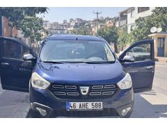 Sahibinden Dacia Lodgy 1.5 dCi Stepway 2017 Model  Aile Aracı Lacivert