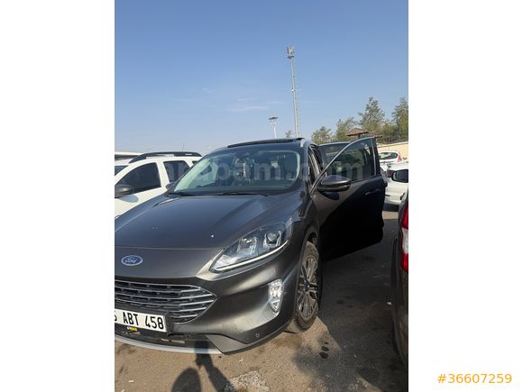 Sahibinden Ford Kuga 1.5 EcoBoost Titanium 2023 Model 
