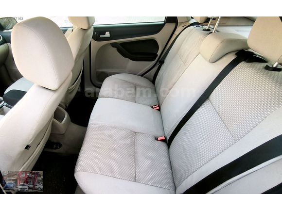 2007 FORD Focus 1.6 Trend HB....