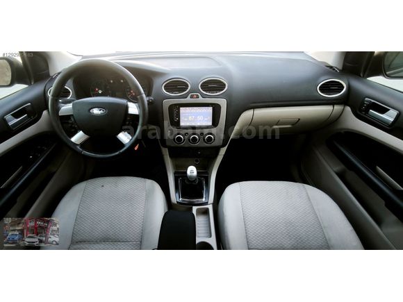 2007 FORD Focus 1.6 Trend HB....