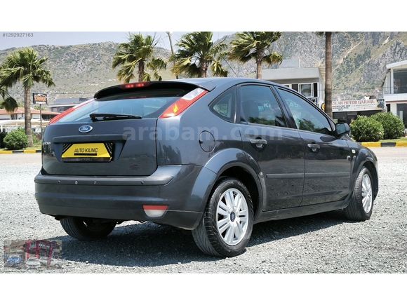 2007 FORD Focus 1.6 Trend HB....