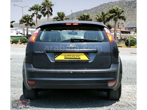 2007 FORD Focus 1.6 Trend HB....