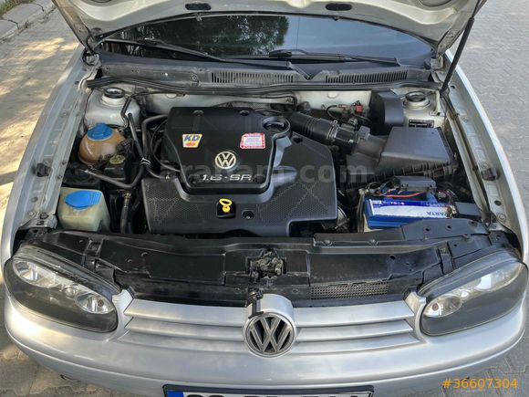  Volkswagen Golf 1.6 Comfortline  