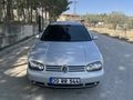  Volkswagen Golf 1.6 Comfortline  