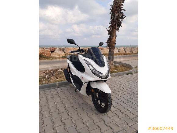 Memurdan Honda PCX 125