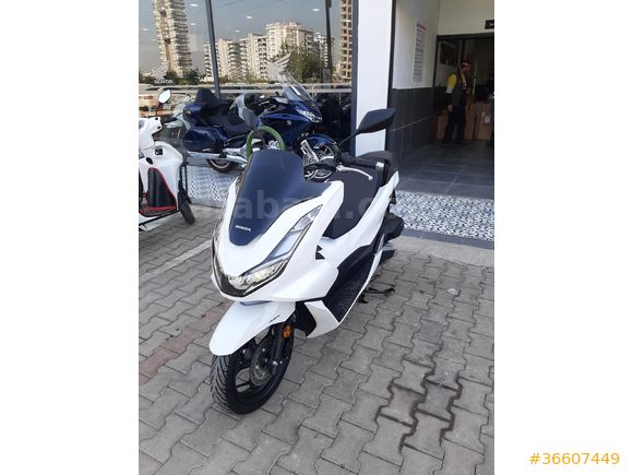 Memurdan Honda PCX 125